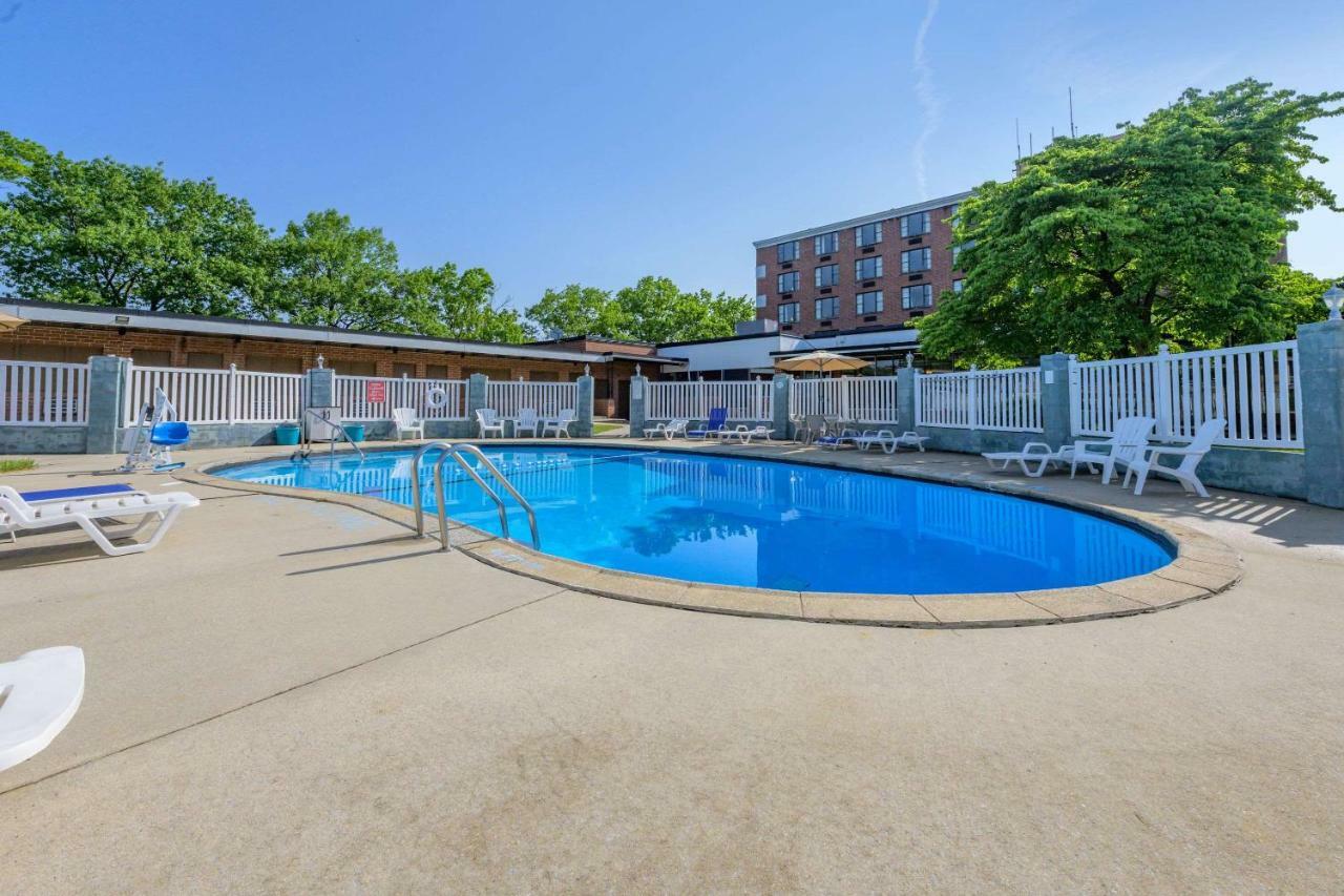 Aire Hotel Lebanon Hershey Eksteriør billede