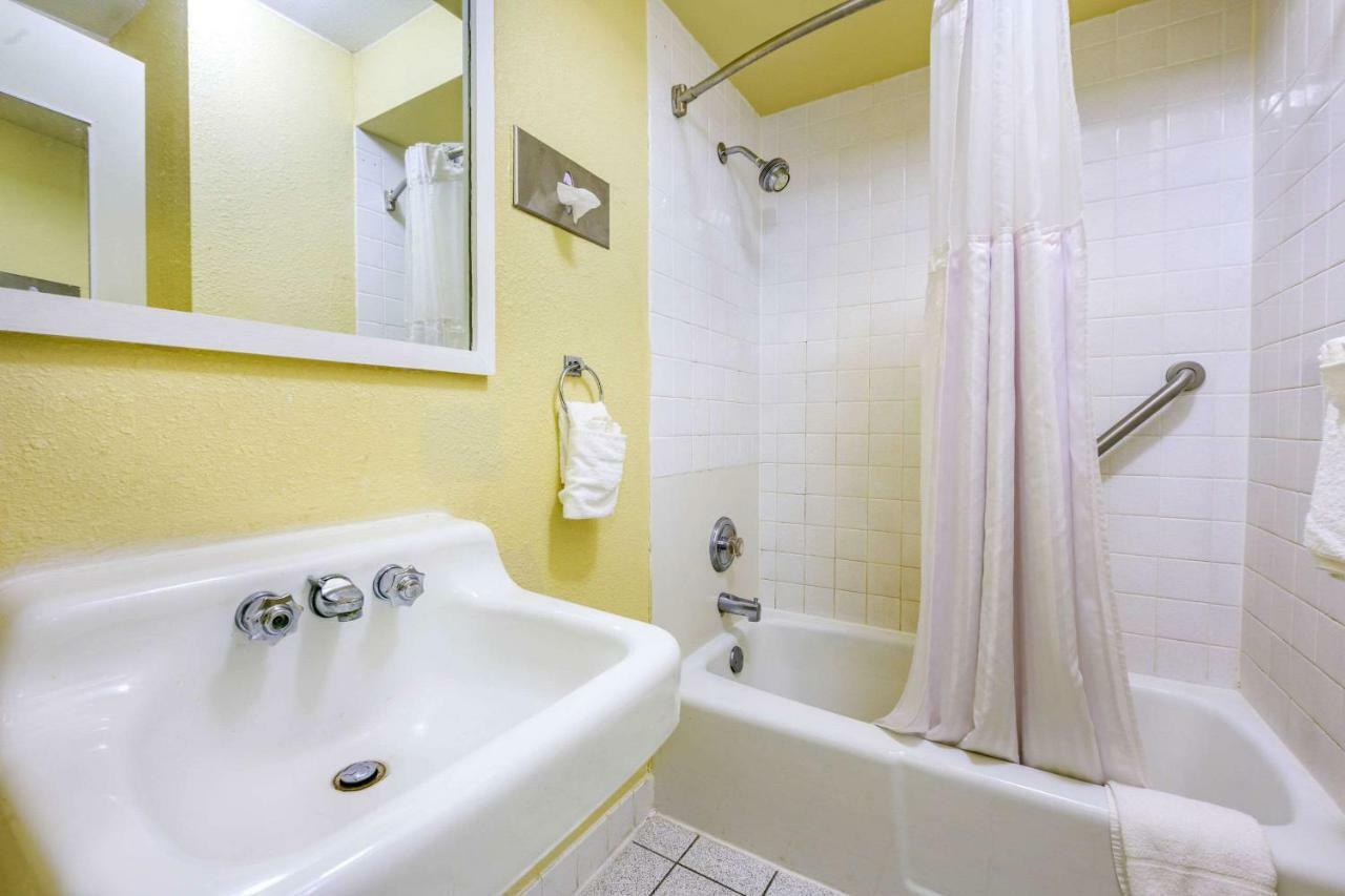 Aire Hotel Lebanon Hershey Eksteriør billede
